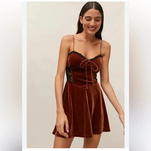 Urban Outfitters Dresses & Skirts - Urban Outfitters Faith Velvet Slip Dress Brown with Black Lace Size Small